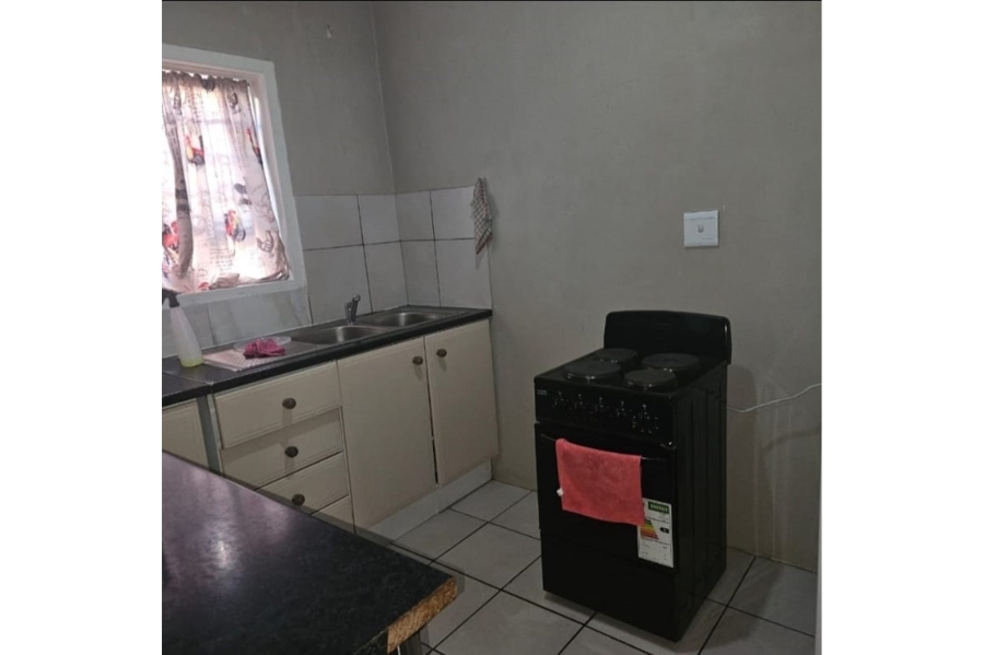 2 Bedroom Property for Sale in Floors Northern Cape